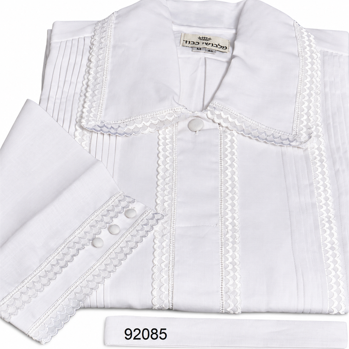 White Kittel — Double-Scalloped Lace